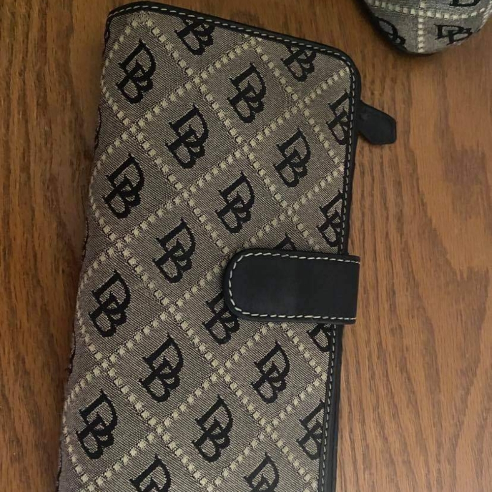 Wallet